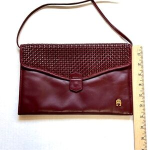 Vintage Etienne Aigner Burgundy Leather Crossbody Purse 1970 -1980